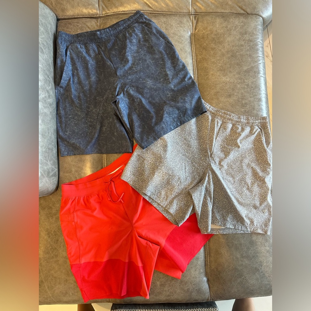 3 men’s shorts Lulu lemon